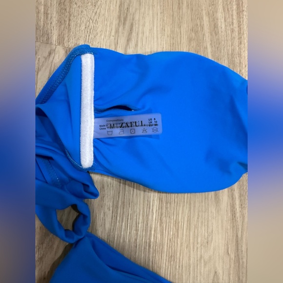 Zaful Blue Bandeau Bikini Set Size Medium Cheeky Bottoms 💙 - Picture 5 of 5
